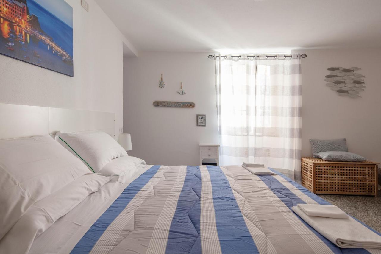 Hotel Ludovica Flat Vernazza Esterno foto
